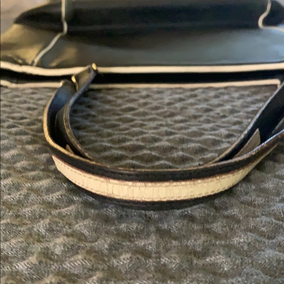 Kate Spade purse - Picture 4 of 5